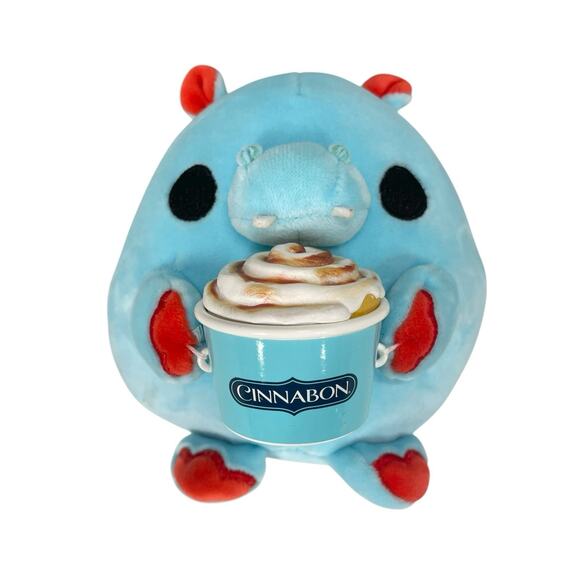 ZURU Snackles Hugh the Blue Hippo Cinnabon Plush 5" Stuffed Animal Series 2 EUC - Picture 9 of 9